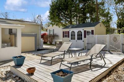 Photo 4 of 22 of home located at Unit 364 - 1661 Old Country Rd Riverhead, NY 11901