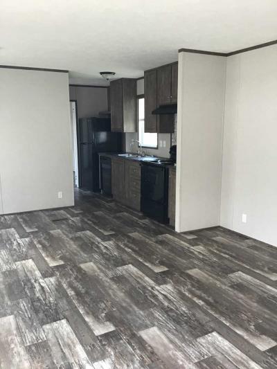 Photo 2 of 4 of home located at 601 James St Rossville, GA 30741