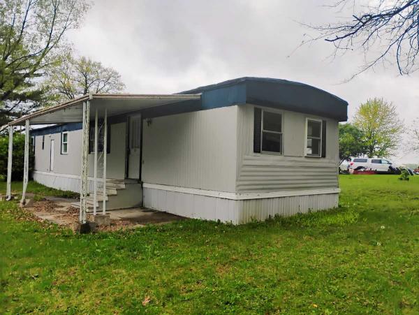 Photo 1 of 2 of home located at 1100 W Locust St #131 Canton, IL 61520