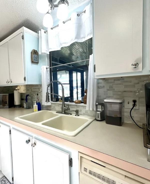 Fleetwood Mobile Home For Sale