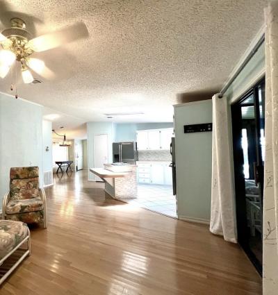 Photo 4 of 13 of home located at 3720 Buena Vista Way S Ellenton, FL 34222