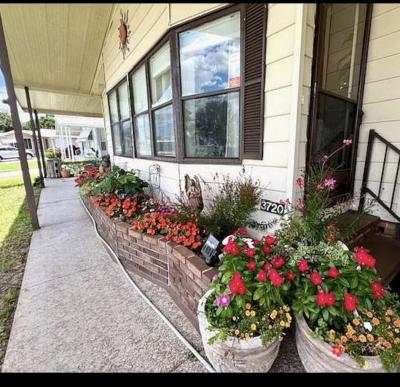 Mobile Home at 3720 Buena Vista Way S Ellenton, FL 34222