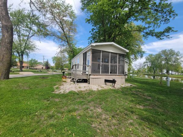 2018 Champion AP527 Mobile Home