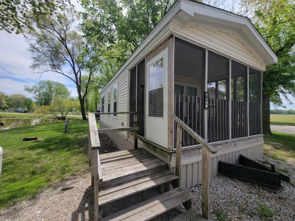2018 Champion AP527 Mobile Home