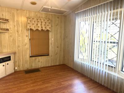 Photo 4 of 18 of home located at 35711 Washington Loop Road 152 Punta Gorda, FL 33982