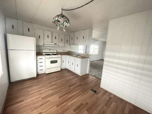 1975 Villa Manufactured Home