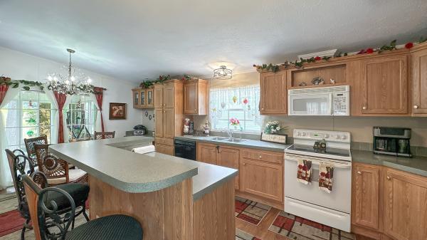 2002 WOODM 9305CT Mobile Home
