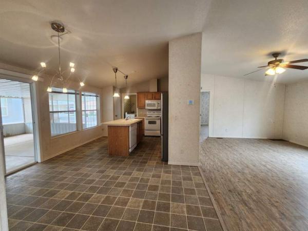 2005 Unknown Manufactured Home