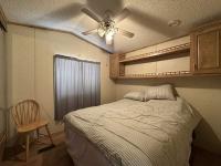 1990 Skyline Manufactured Home
