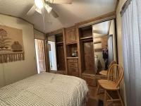 1990 Skyline Manufactured Home