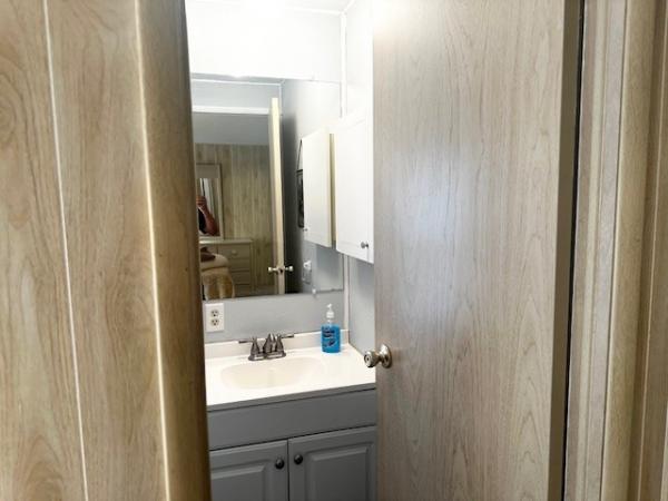 1984 Palm Harbor Manufactured Home