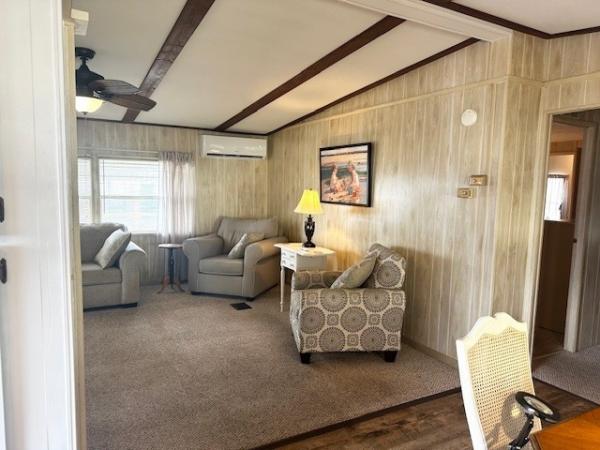 1984 Palm Harbor Manufactured Home