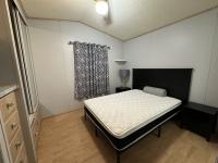 1992 Skyline Manufactured Home