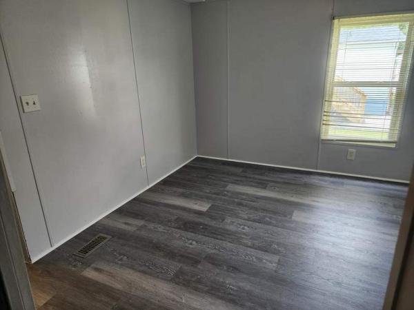 1988 Fleetwood Manufactured Home