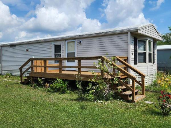 1988 Fleetwood Manufactured Home