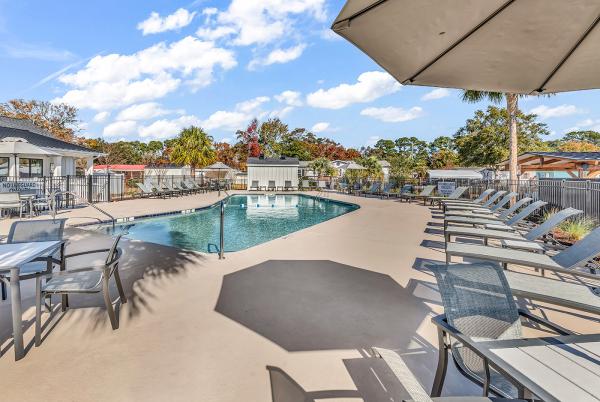 1988 Fleetwood Manufactured Home