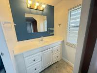 1983 SCHU HS Manufactured Home