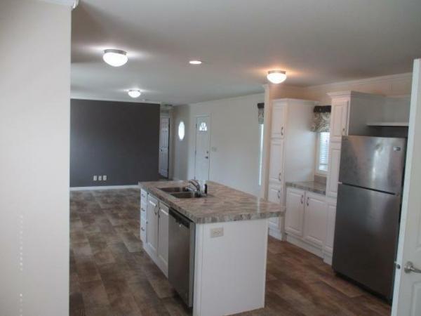 2019 Skyline Red Maple 455 Mobile Home