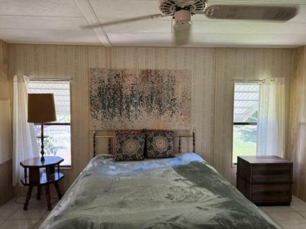 1985 Palm Harbor Manufactured Home