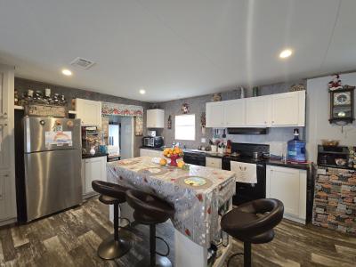 Photo 4 of 9 of home located at 168 Broken Spoke Dr Kyle, TX 78640