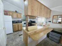 1987 Paramount Manufactured Home