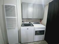 1987 Paramount Manufactured Home