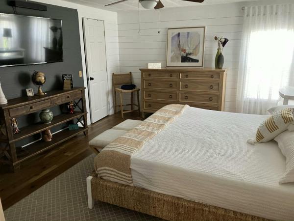 1985 Fleetwood HS Manufactured Home