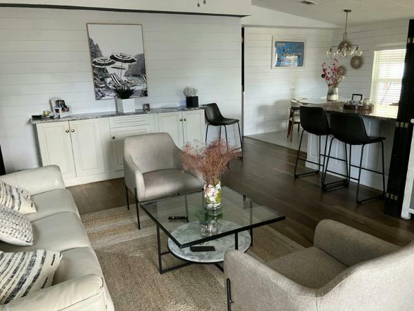 1985 Fleetwood HS Manufactured Home