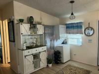 1988 HS Barrington Manufactured Home