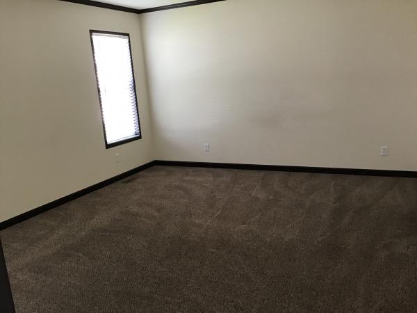 2017 FAIRMONT 430HH28564A Mobile Home