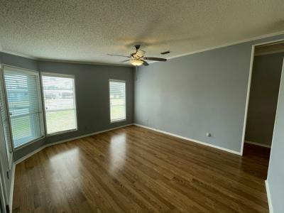Photo 5 of 20 of home located at 4511 Tangelo Dr Zephyrhills, FL 33541