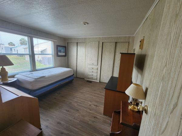 1979 Mobile Home