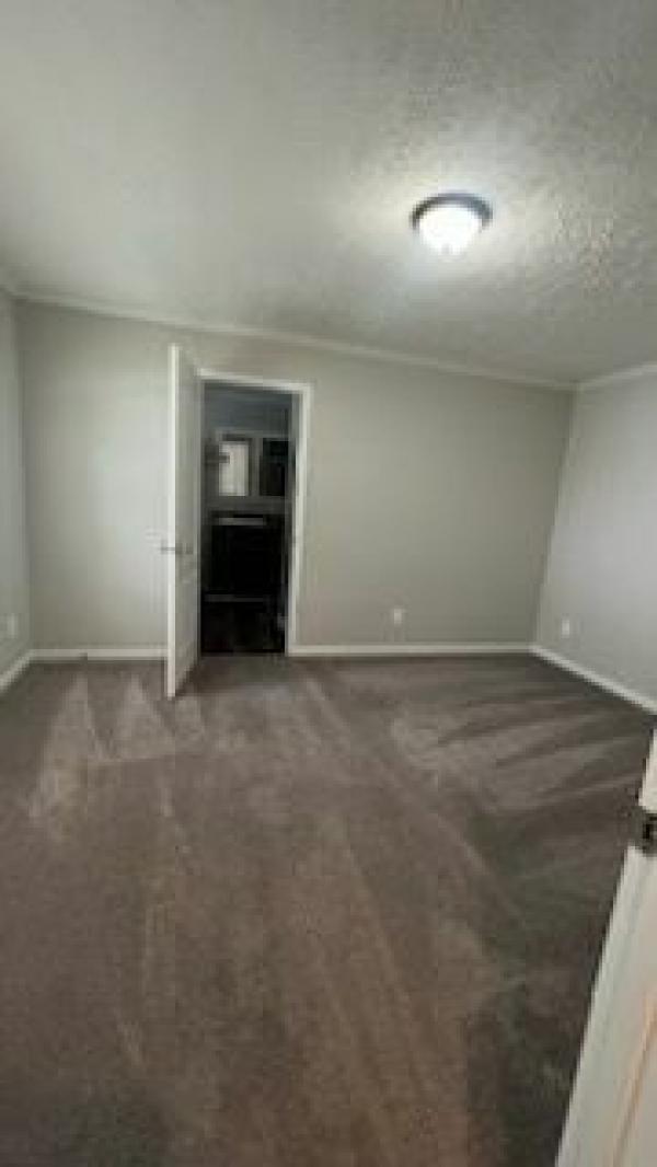 2020 Clayton Homes Inc Yes Mobile Home