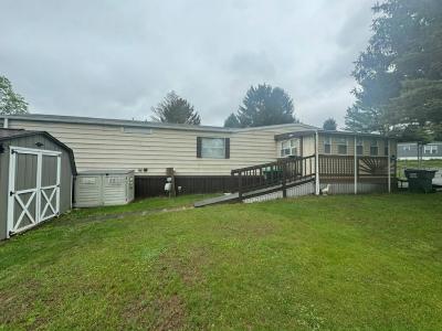 Photo 3 of 20 of home located at 157 Duke Street Walnutport, PA 18088