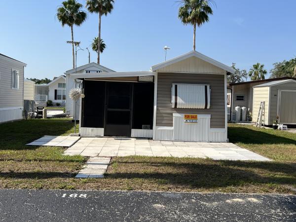 2000 JAYC Mobile Home For Sale