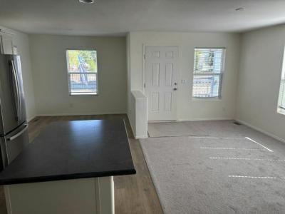 Photo 2 of 9 of home located at 725 W. Thornton Avenue, #11 Hemet, CA 92543