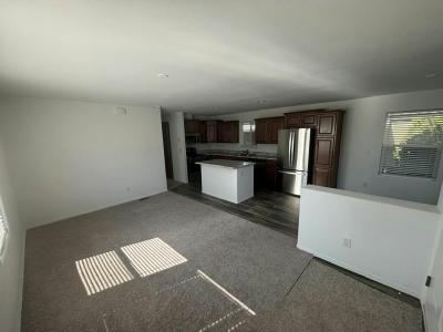 Photo 2 of 11 of home located at 725 W. Thornton Avenue, #53 Hemet, CA 92543