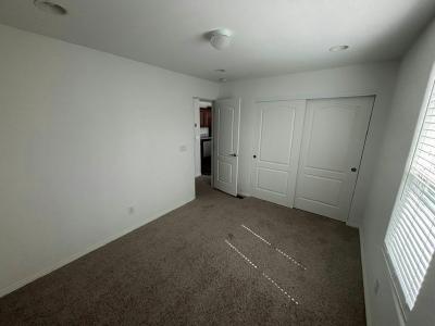 Photo 4 of 11 of home located at 725 W. Thornton Avenue, #53 Hemet, CA 92543
