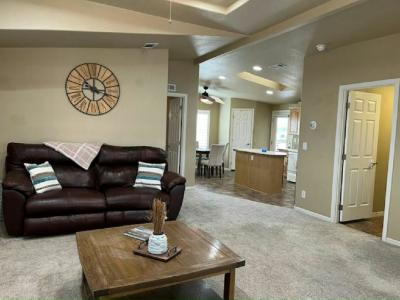 Photo 5 of 20 of home located at 3301 S. Goldfield Road #6016 Apache Junction, AZ 85119