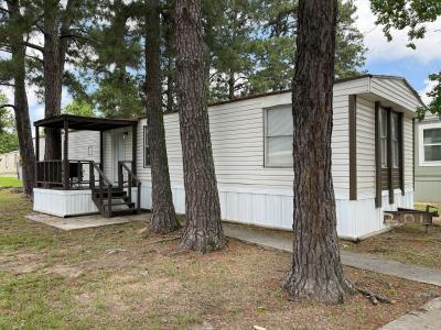 Photo 2 of 23 of home located at 201 Peggy #Pg201 Conroe, TX 77301