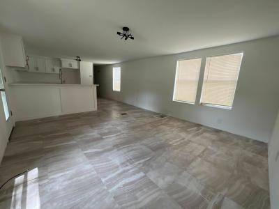 Photo 4 of 23 of home located at 201 Peggy #Pg201 Conroe, TX 77301