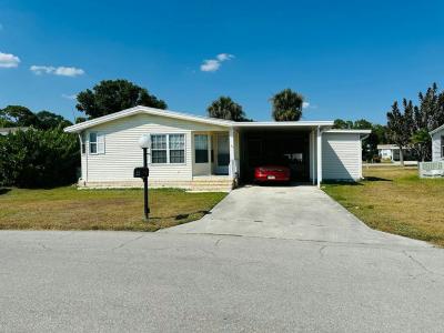 Photo 2 of 7 of home located at 3161 Par Four Pl North Fort Myers, FL 33917