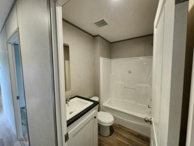Photo 4 of 13 of home located at 10420 Us Hwy 31, #353 Tanner, AL 35671