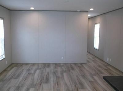 Photo 3 of 12 of home located at 3941 Charleston Highway #95 West Columbia, SC 29172