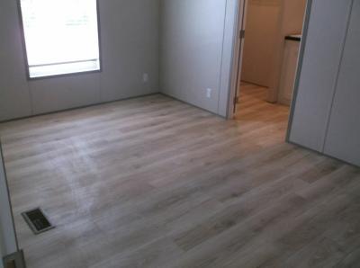 Photo 4 of 13 of home located at 3941 Charleston Highway #250 West Columbia, SC 29172