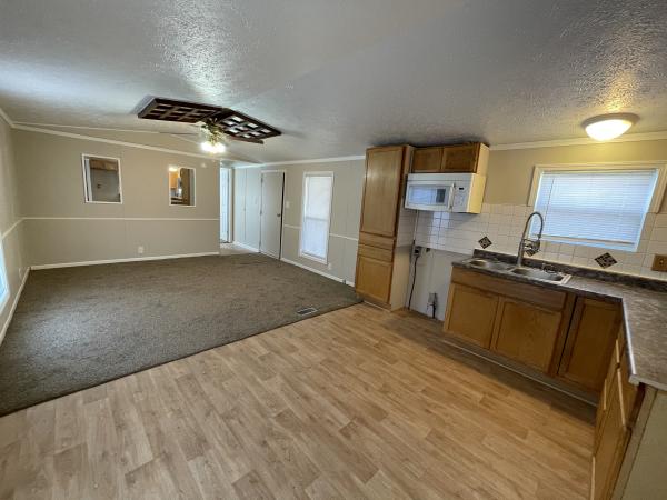 1999 FOUR SEASONS Mobile Home For Sale