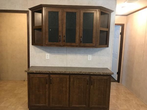 2015 Redman Advantage 1680204RA Mobile Home