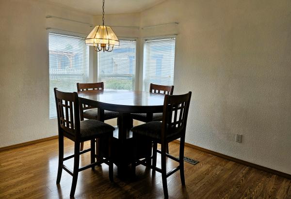 1998 PALM Mobile Home