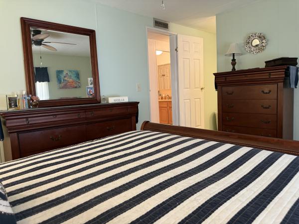 1979 NOBI N21549A/B Mobile Home