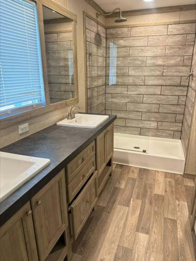 Photo 5 of 6 of home located at 255 Palermo Dr. San Marcos, TX 78666